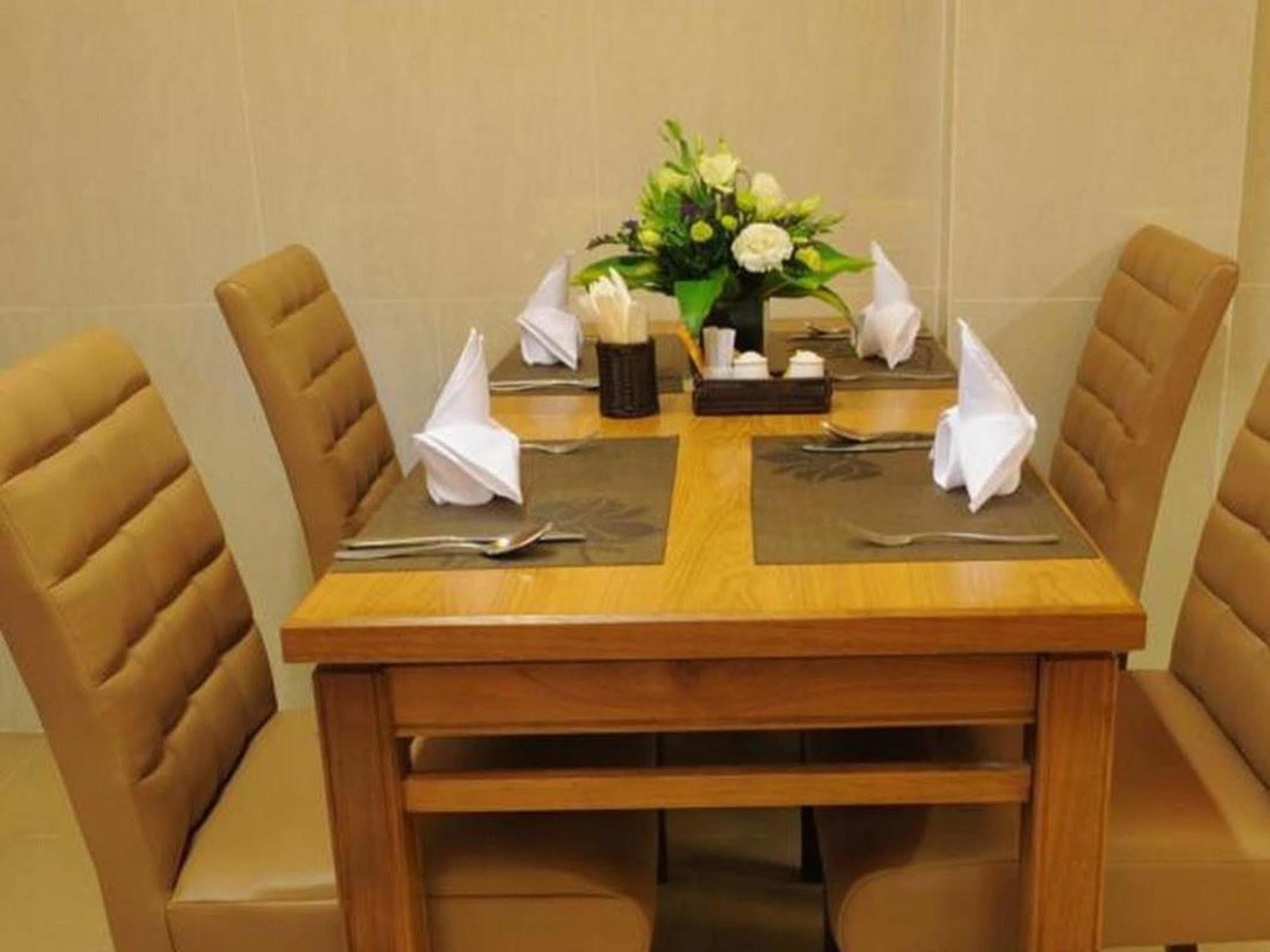 Asian Ruby Boutique Bùi Thị Xuân Hotel 2*