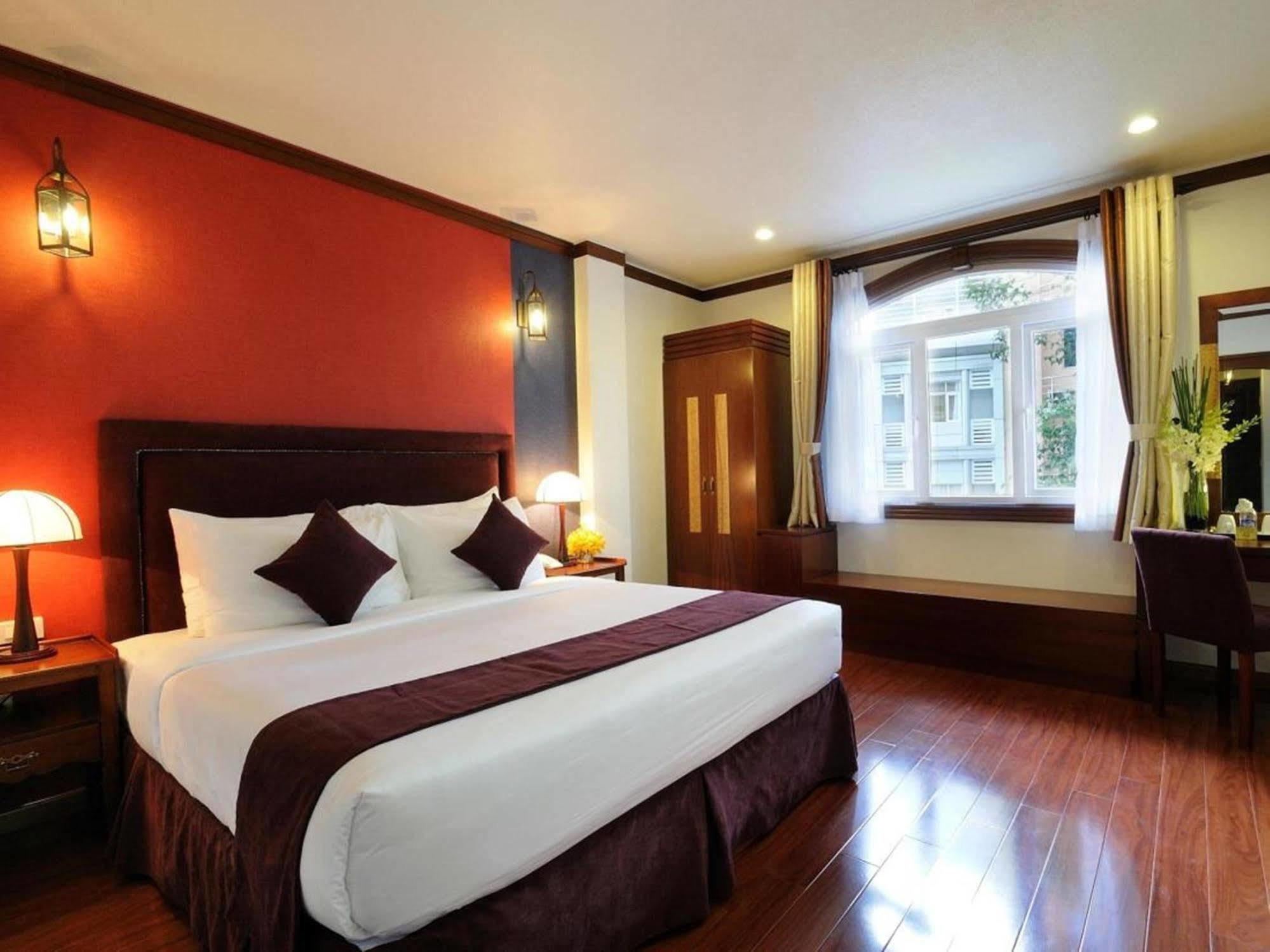 Hotel Asian Ruby Boutique Bùi Thị Xuân
